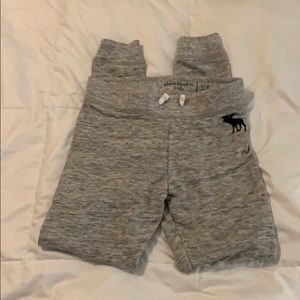 Abercrombie kids great sweat pants sz 11/12